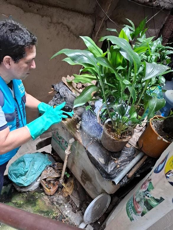 Ação da Equipe Vila Canoas para combate à dengue – CMS Vila Canoas