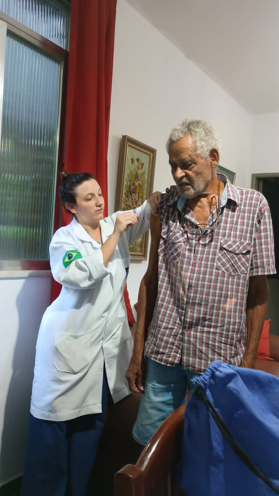 Vacinação de Acamados e Restritos ao Lar – CF Maria do Socorro