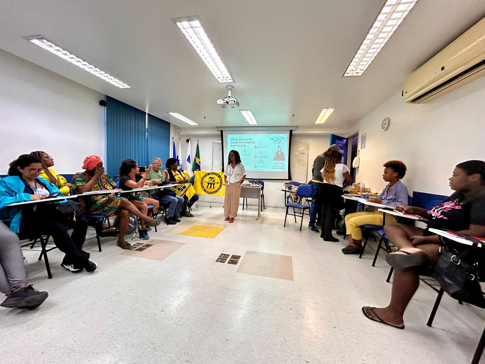 Curso Formação de Promotores Populares de Saúde Antirracista Pela Fiocruz – Movimento Negro Unificado (MNU – RJ)