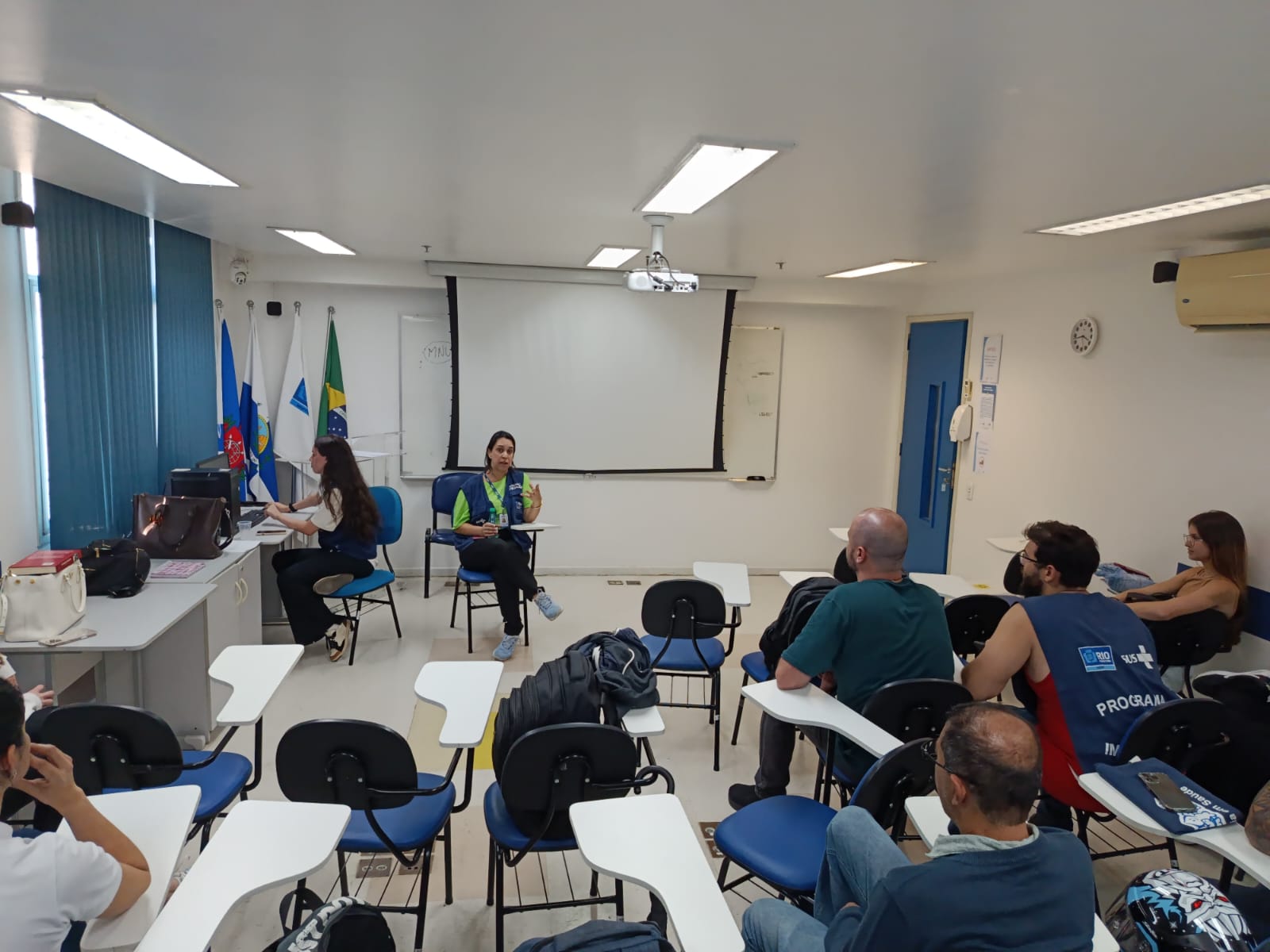 Conhecimento do Território e Visita a Casa de Convivência Naná Sette Câmara – Acadêmicos de Medicina da Universidade Veiga de Almeida (UVA) – Clínica da Família Rinaldo de Lamare