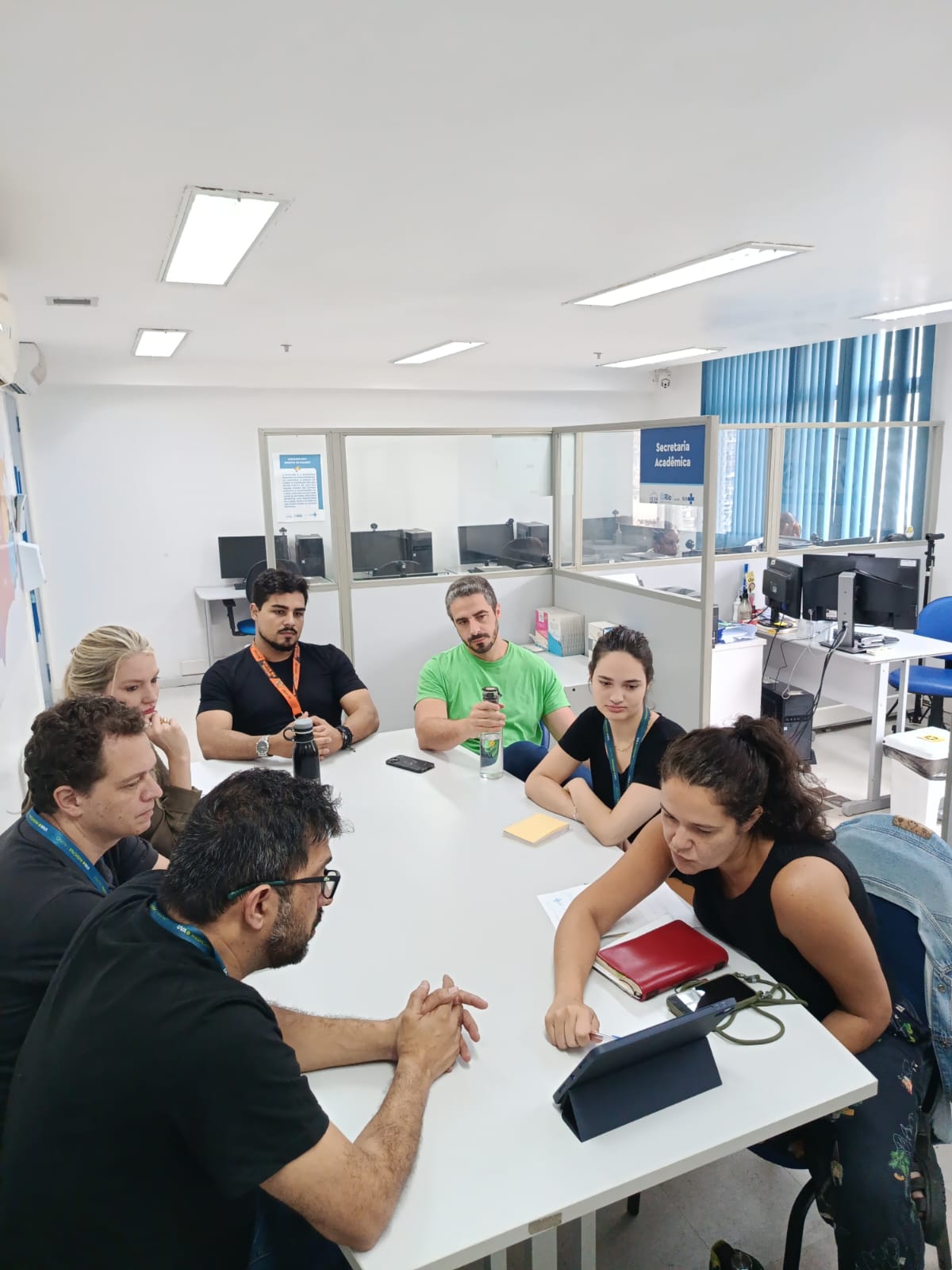 Teórico-prático sobre Atenção à População Vulnerabilizada com Acadêmicos de Medicina da Universidade Veiga de Almeida (UVA) – Rinaldo De Lamare