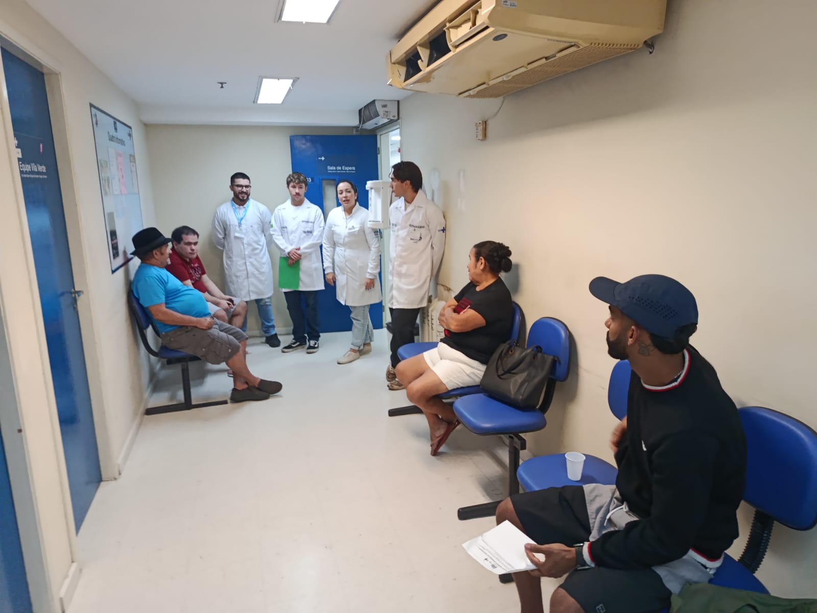Sala de Espera Hepatites Virais – Acadêmicos Medicina UVA – CF Rinaldo de Lamare