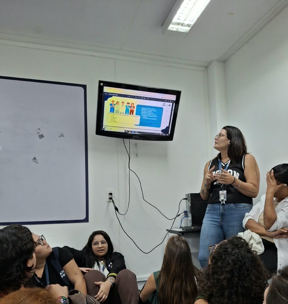 Reunião Multiprofissional para Alinhamento do Dia D de Multivacinação – CF Maria do Socorro Silva e Souza