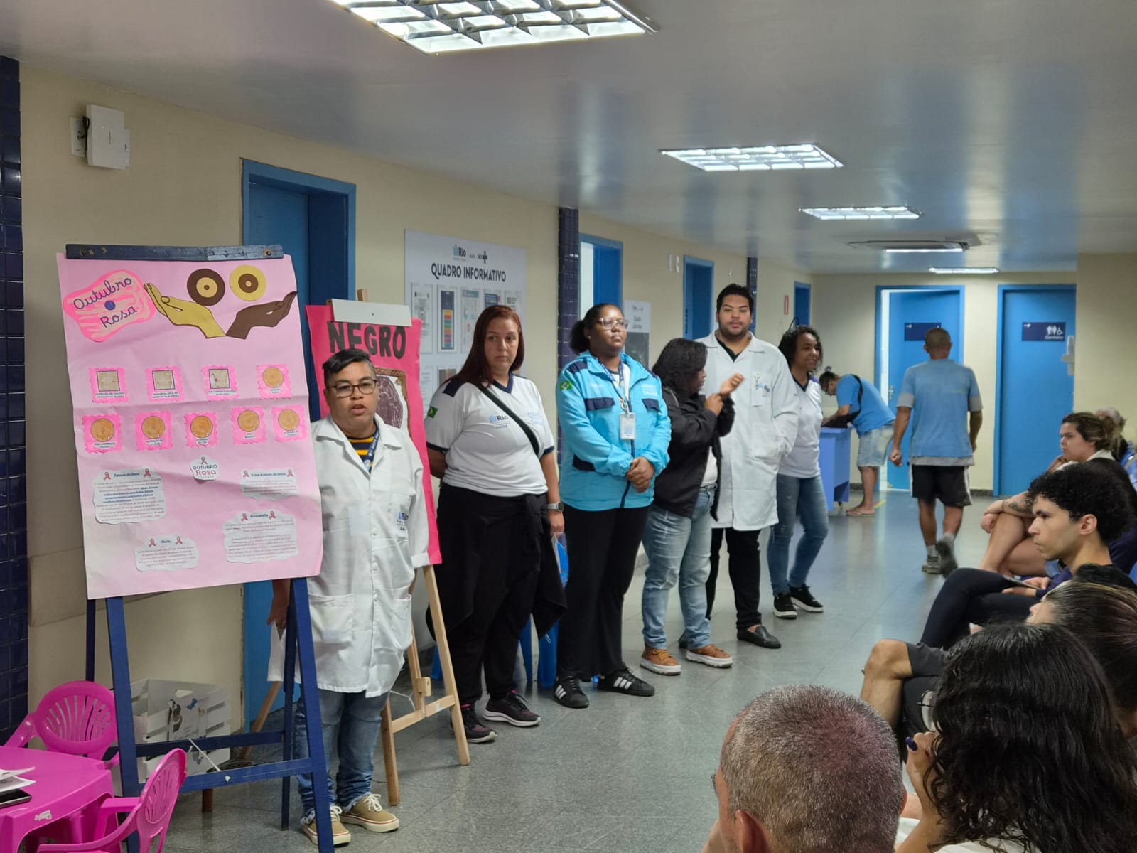Sala de Espera – Outubro Rosa – CMS Dr. Albert Sabin
